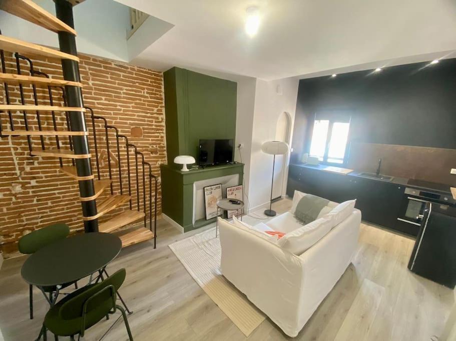 Appartement Le 23, Cocon Dans Le Centre Historique à Montauban Extérieur photo